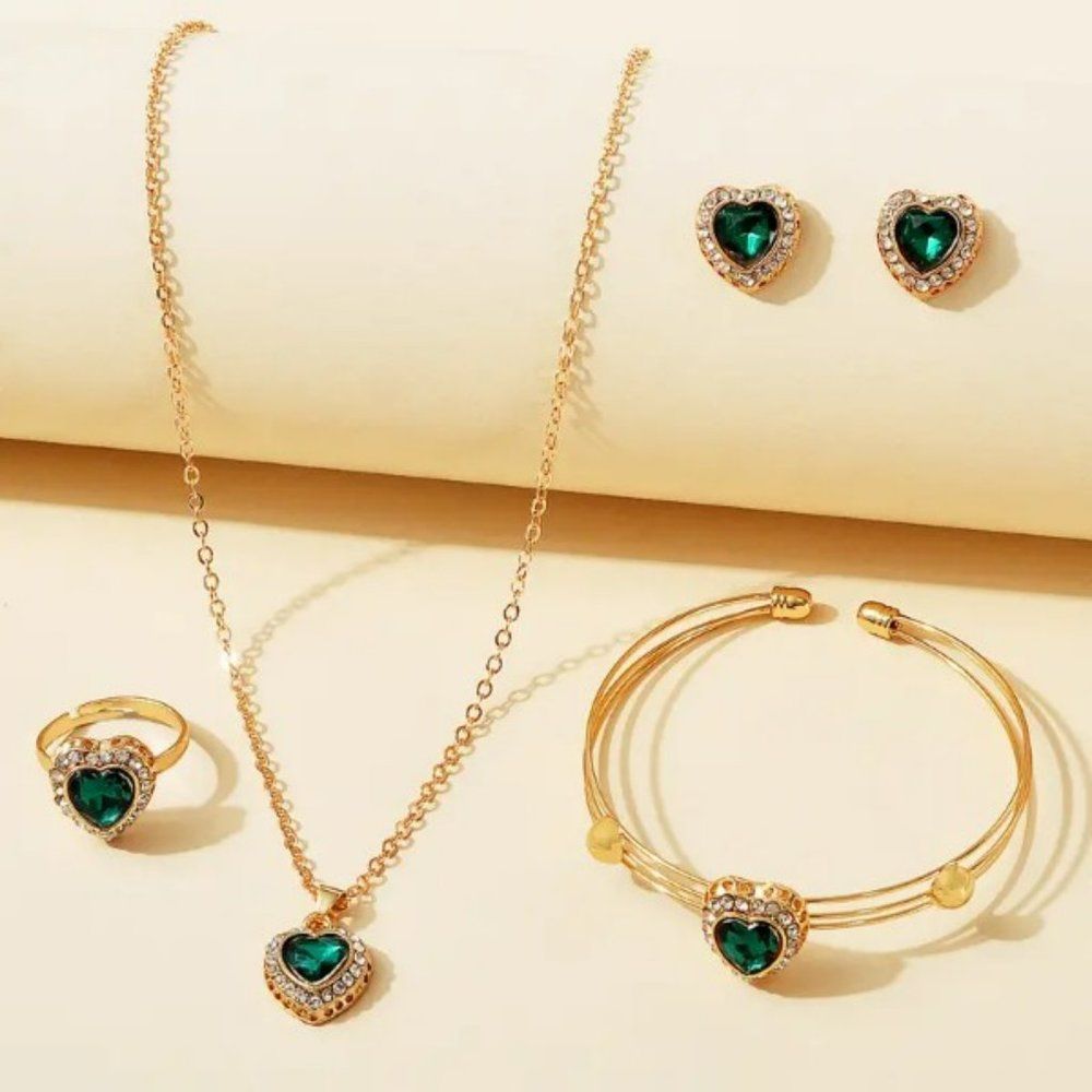 Elegant Golden Accessories Set